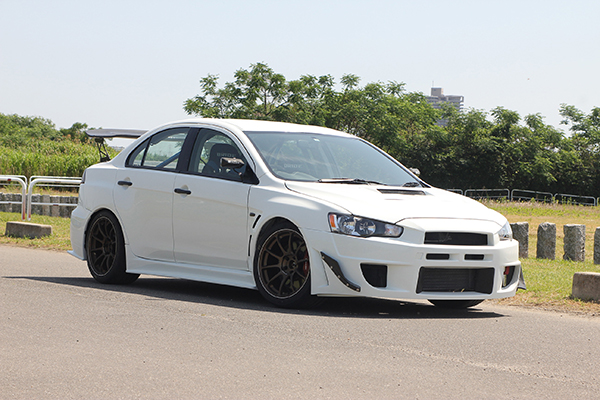 CZ4A_LANCER_EVOLUTION_X