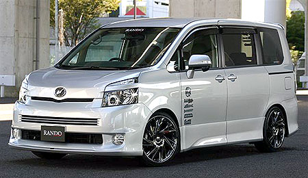 ZRR70W VOXY ZS/Z（エアロ）グレード車専用