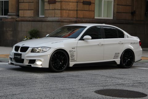 BMW E90 3シリーズセダン（前期）