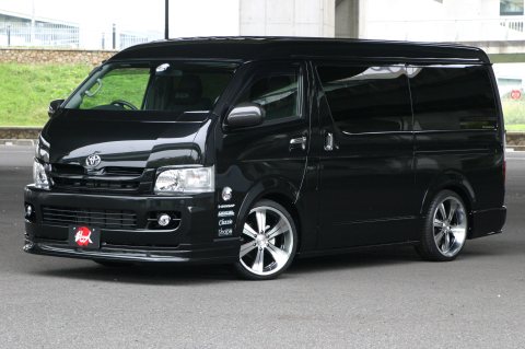 200系ハイエースWIDEBODY