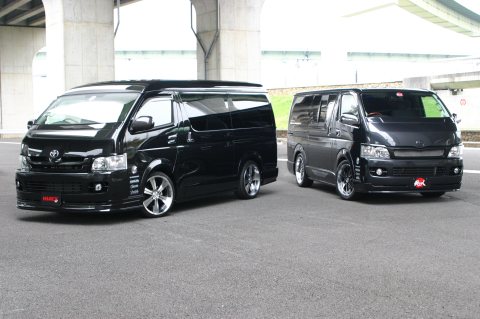 200系ハイエースWIDEBODY