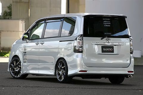 ZRR70W VOXY ZS/Z（エアロ）グレード車専用
