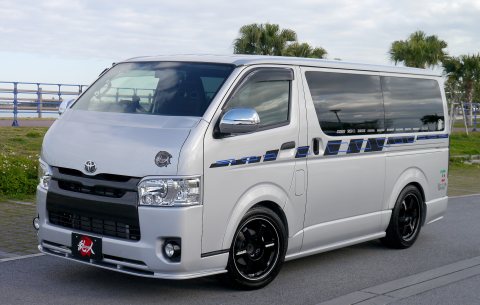 200 Series HiAce Standard Body